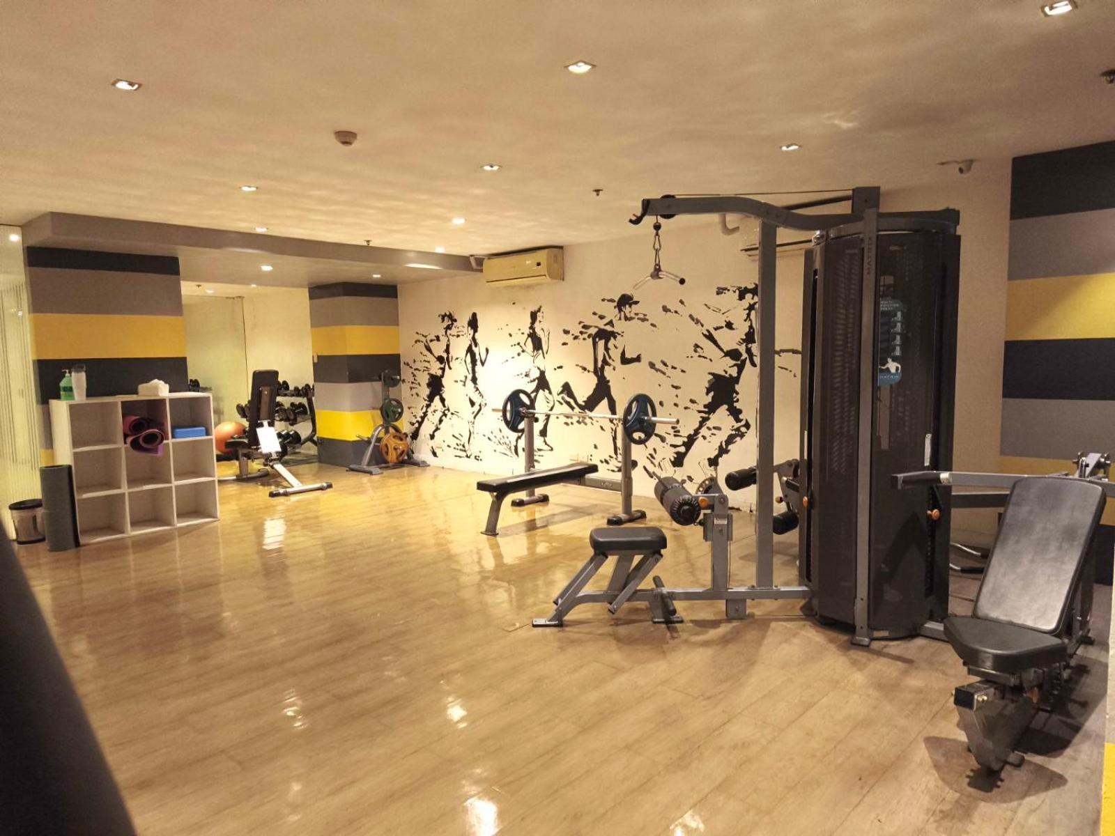 Kl Executive Greenbelt Manila Bagian luar foto