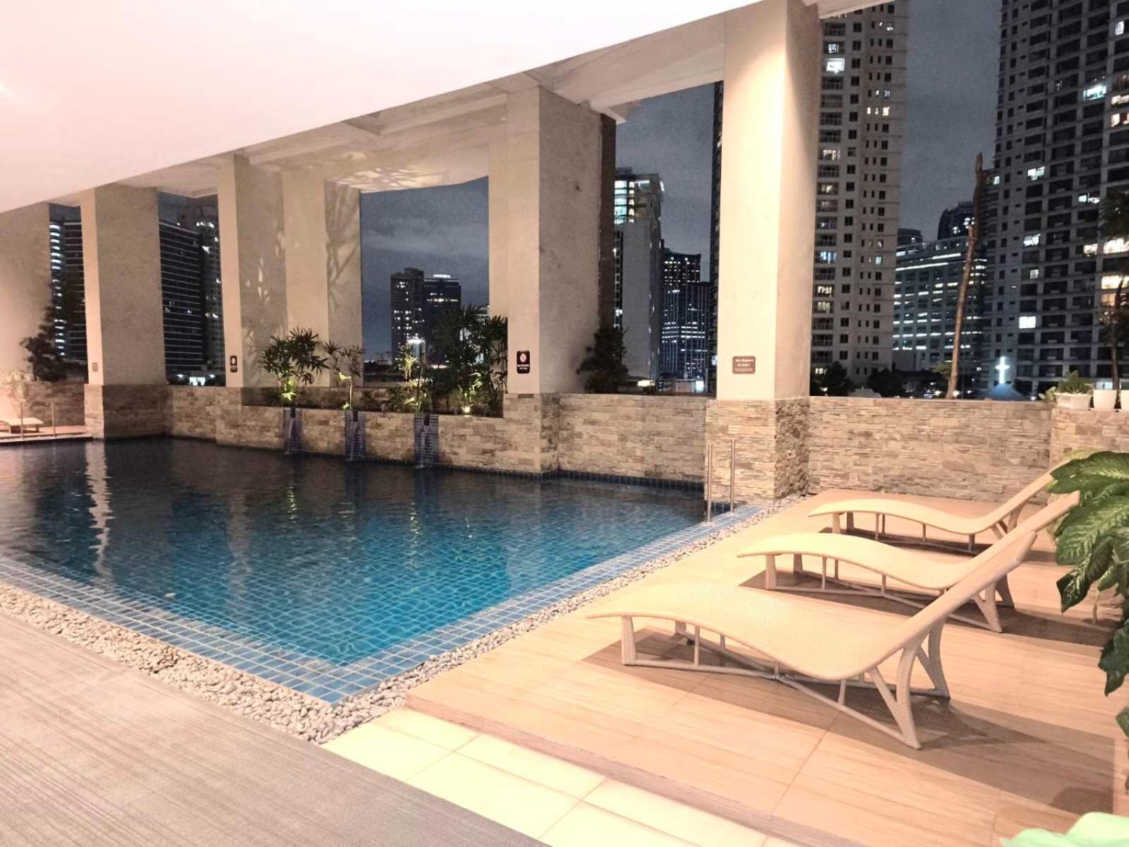 Kl Executive Greenbelt Manila Bagian luar foto